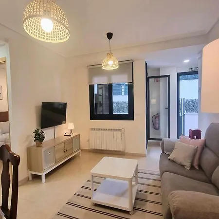 Apartamento La Paloma Apartment *